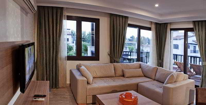 River Garden Residence Kadriye Экстерьер фото